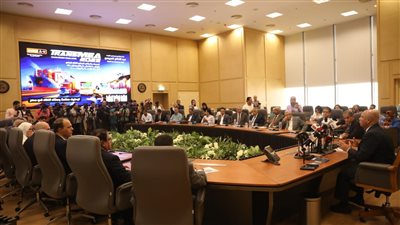 8 شركات عالمية لتوطين صناعة النقل في مصر وخطة باستثمارات 2 تريليون جنيه