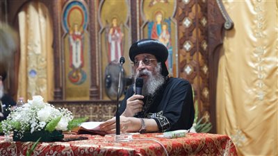 البابا تواضروس يترأس اجتماع الأقباط بكنيسة مارجرجس (تفاصيل)