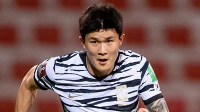 كيم مين جاي نجم بايرن ميونيخ يفوز بجائزة أفضل لاعب خارج آسيا