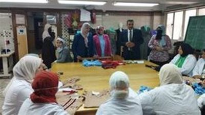 العمل تختتم دورات تدريب مهني على 