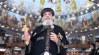 البابا تواضروس يترأس صلاة تجنيز الأنبا اثناسيوس في البطرسية