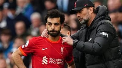 كلوب يؤكد بقاء محمد صلاح مع ليفربول و ينفي شائعات رحيله