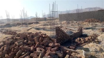 إزالة فورية لحالة تعد بقرية أبنود بقنا 