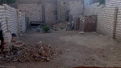 حملة مكبرة لإزالة حالتى تعدٍّ في قرية بهجورة بقنا