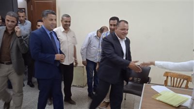 وكيل الرياضة بأسيوط يتفقد أعمال الجمعية العمومية بمركز قرقارص