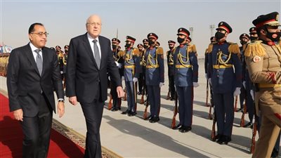  رئيس الحكومة اللبنانية يصل القاهرة للقاء السيسي
