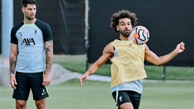 لاعب ليفربول يكشف أسباب نجاح محمد صلاح في إنجلترا