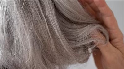 الإجهاد والتوتر يحول الشعر إلى اللون الرمادي