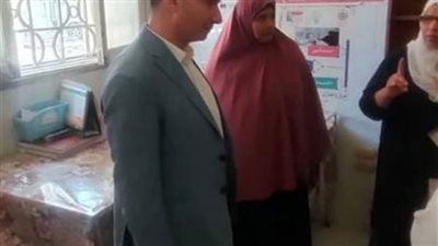 وكيل الوزارة يطمئن على سير العمل بمستشفي بهتيم المركزي 