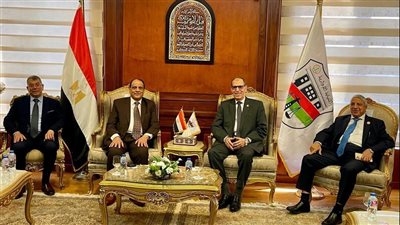 رئيس هيئة النيابة الإدارية يستقبل رئيس محكمة النقض