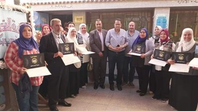 وكيل تعليم الغربية يكرم المعلمين الفائزين في المسابقة الدولية كمعلم مايكروسوفت