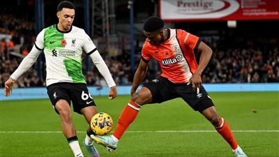 ليفربول يتعادل مع لوتون في شوط أول ممل 