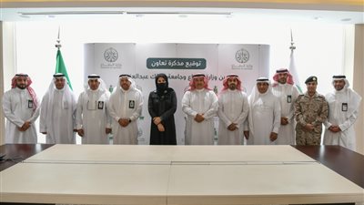 وزارة الدفاع السعودية وجامعة الملك عبدالعزيز توقعان مذكرة تعاون.. التفاصيل الكاملة