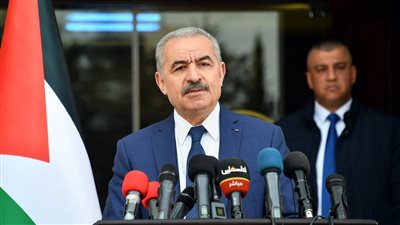 محمد أشتية: الأسرى يتعرضون لأبشع أنواع التنكيل في سجون الاحتلال