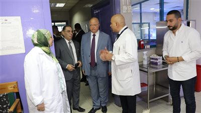 محافظ القاهرة يتفقد مستشفى عين شمس العام لمتابعة الخدمات الطبية المقدمة للمواطنين