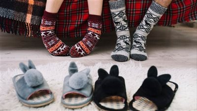 ارتداء الجوارب الضيقة يسبب مشاكل خطيرة في الدورة الدموية