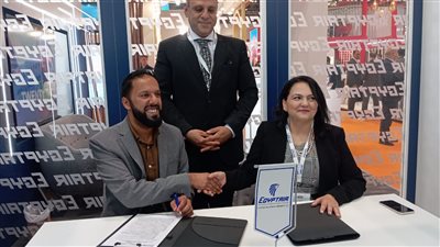 لليوم الثاني على التوالي..  مصر للطيران تواصل اجتماعاتها في معرض سوق السفر العالمي WTM