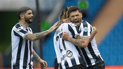 بالارقام.. أندية الدوري السعودي تجيب من الأفضل.. اللاعب الأجنبي أو المحلي؟ 