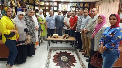 وكيل صحة الشرقية يجتمع بإدارة أبو حماد ومشرفي المديرية لمناقشة خطة العمل