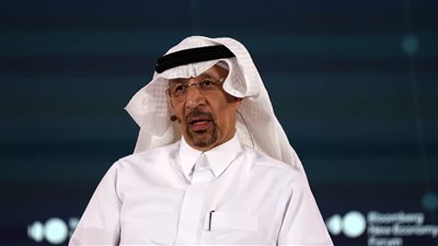 السعودية تتجاوز المستهدف بنقل 180 مقراً إقليمياً للشركات الأجنبية إلى الرياض