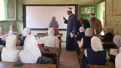 رئيس أزهر الغربية يتابع سير العمل بمعاهد قطور واختبارات الرواق بالمعهد الأحمدي