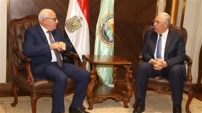 وزير الزراعة ومحافظ بورسعيد يتابعان جهود تنمية الثروة السمكية وتقنين الأراضي