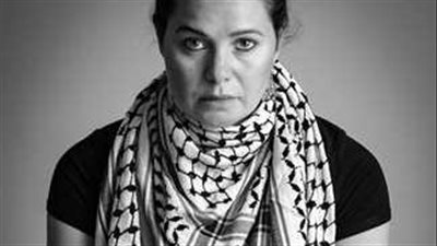 يسرا اللوزي.. لا توقفوا الحديث عن غزة 