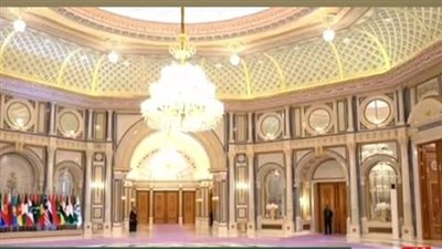 بدء توافد القادة والرؤساء إلى مقر انعقاد القمة العربية والإسلامية المشتركة بالسعودية