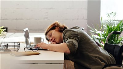 أشياء تساعدك على النوم بشكل أفضل في الشتاء