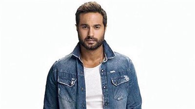 كريم فهمي يدخل عالم الكُتَّاب.. والسر في 