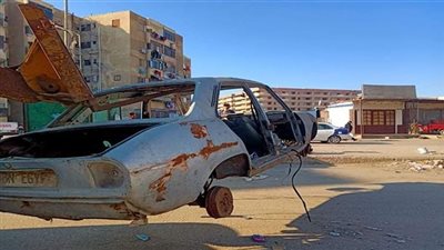 ضبط 49 سيارة ودراجة نارية متهالكة