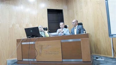 «التوعية بخفض الانبعاثات الكربونية» ندوة تثقيفية بـ«القابضة للمطارات والملاحة الجوية»