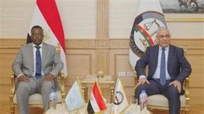النائب العام يستقبل وزير العدل والنائب العام لدولة الصومال