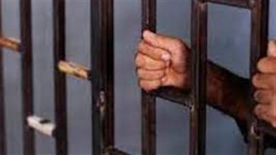 حبس المتهم بتصنيع المواد المخدرة بالتجمع