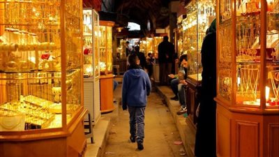 أسعار الذهب بمحلات الصاغة اليوم الاثنين 13-11-2023