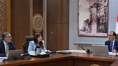 مدبولي يستعرض مع رئيس هيئة الاستثمار الترويج لجذب الاستثمارات الأجنبية لمصر