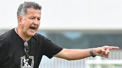 أسوريو يقترب من قيادة منتخب بيرو 