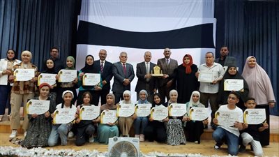 وكيل تعليم كفر الشيخ يكرم المتميزين والفائزين على مستوى الجمهورية