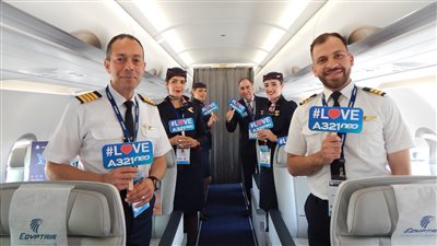 مصر للطيران تشارك بأحدث طائراتها من طراز أيرباص A321neo بمعرض دبي للطيران