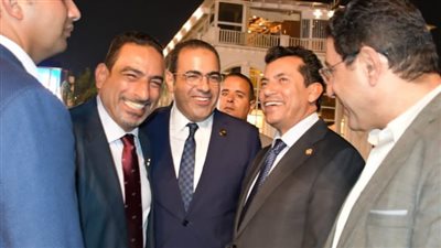 وزير الرياضة يفتتح فرع نادي الترسانة النهري بالعجوزة