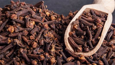 مخاطر الإفراط فى تناول القرنفل.. دراسة تكشف مفاجأة