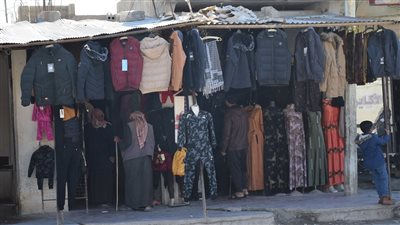 الأسواق المفتوحة لشراء ملابس الشتاء في القاهرة والمحافظات.. أرخص من المحلات