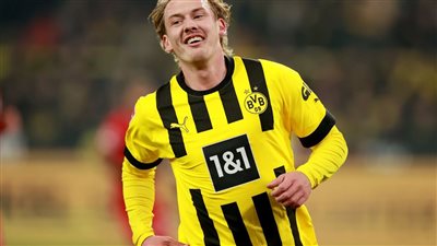 بوروسيا دورتموند يغلق الباب أمام رحيل براندت