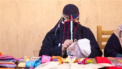 القومي للمرأة بجنوب سيناء ينظم ورشة تدريبية على حرف التطريز والمكرمية 
