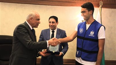 محافظ الجيزة: الدولة حريصة على تمكين وتأهيل الشباب لبناء الجمهورية الجديدة