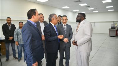 محافظ الغربية يستقبل وفد جمعية رجال الأعمال الأفارقة