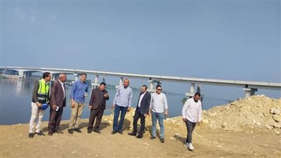 سكرتير بني سويف يتفقد سير أعمال المرحلة الأولى بمحور الفشن على الني