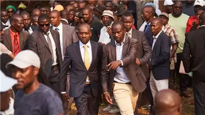 علي غرار الانتخابات الرئاسية في زيمبابوي..خطف وقتل زعيم المعارضة والمرشح أثناء الدعاية 