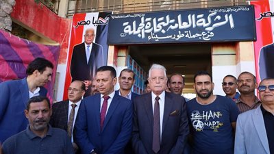 محافظ جنوب سيناء يتفقد المخزون السلعى التموينى بالمخزن الرئيسى