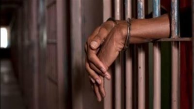 السجن المؤبد لعامل بتهمة إنهاء ربة منزل وسرقتها في قنا